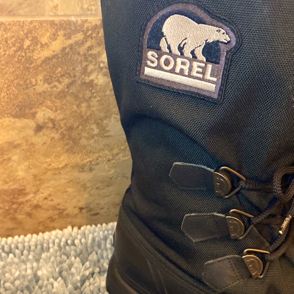 Sorel Bear lined snowboots - Picture 5 of 13
